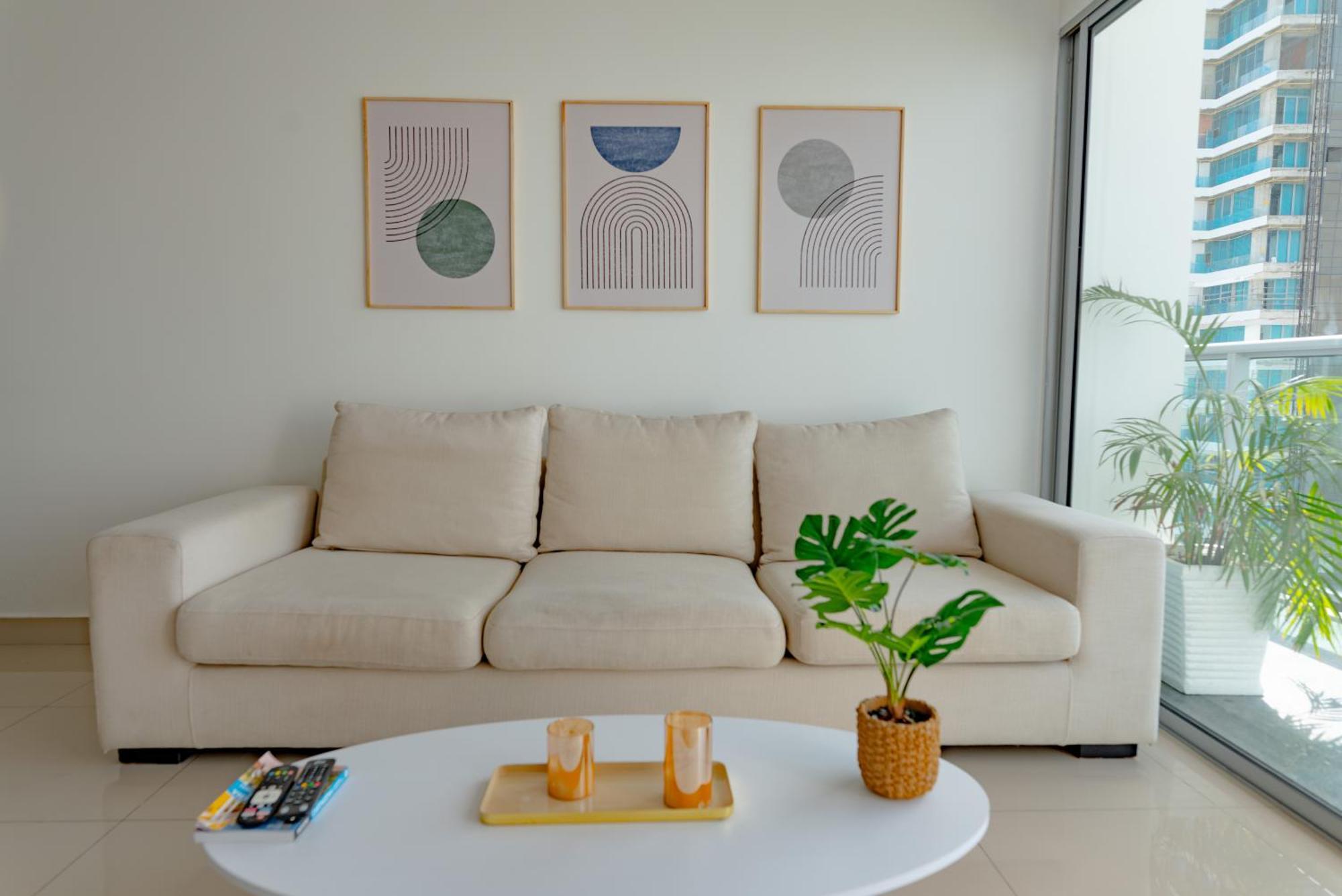 3bd Condo-amazing View-modern Apt-luxury Building Apartment