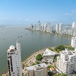 3Bd Condo-Amazing View-Modern Apt-Luxury Building