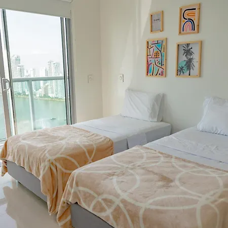 3bd Condo-amazing View-modern Apt-luxury Building *